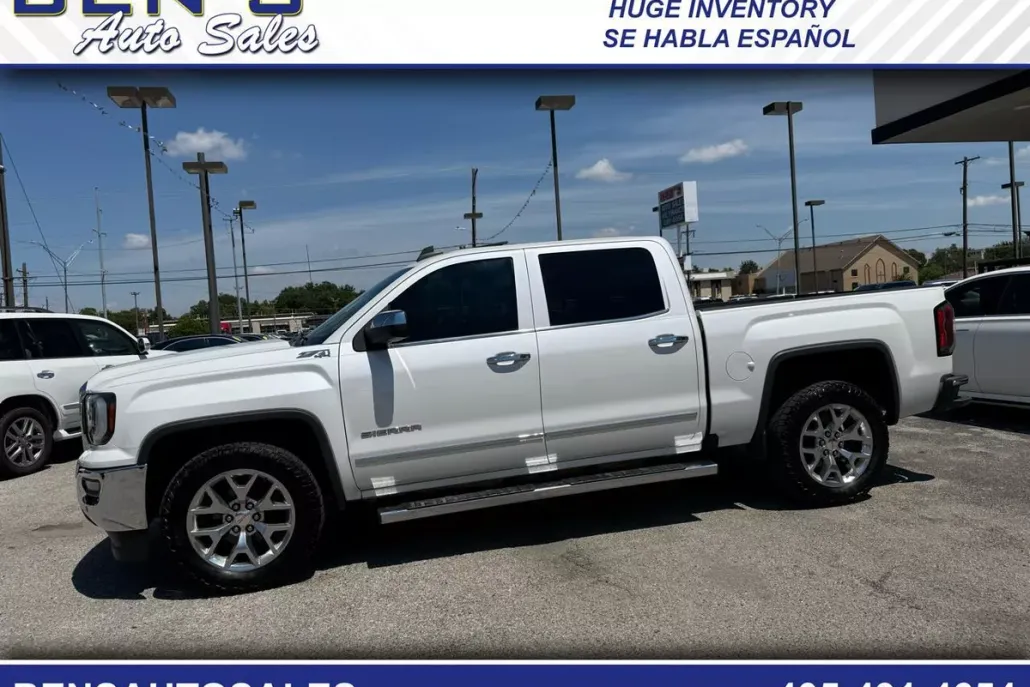 2017 Gmc Sierra 1500 SLT photo 1