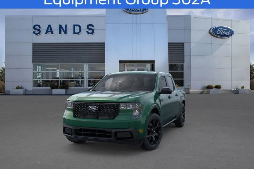 2025 Ford Maverick XLT photo 1