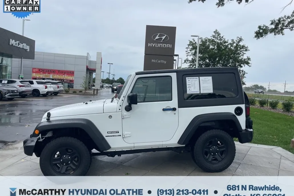 2017 Jeep Wrangler Sport photo 1