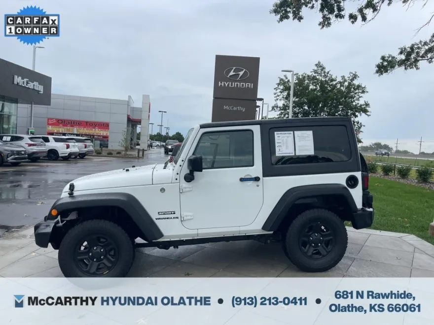 2017 Jeep Wrangler Sport photo 1