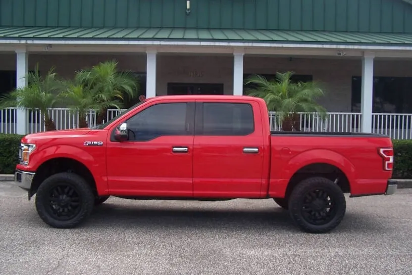 2018 Ford F-150 XLT photo 1