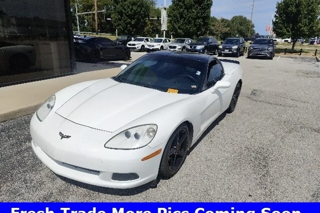 2012 Chevrolet Corvette Base photo 1