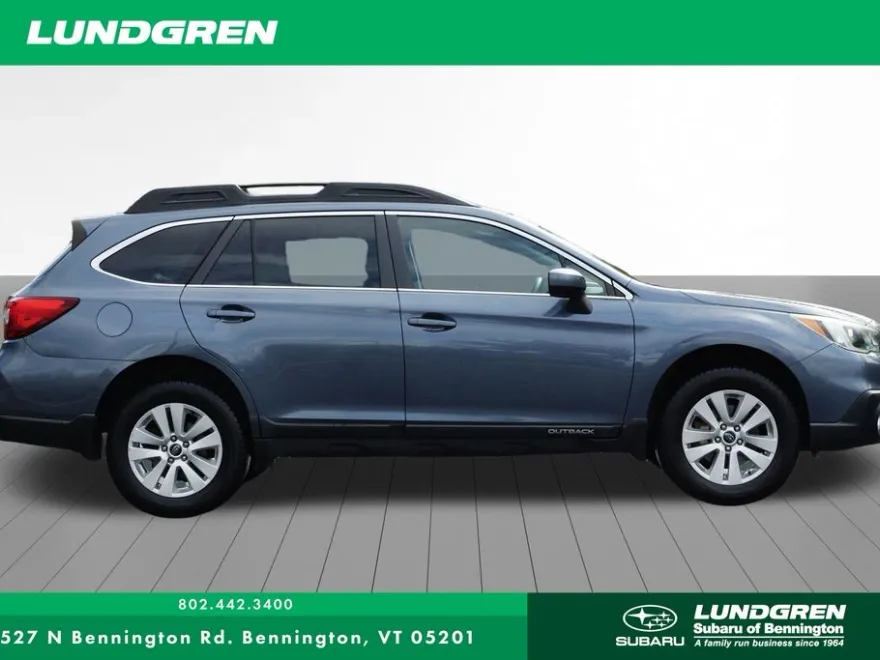 2015 Subaru Outback 2.5i Premium photo 1
