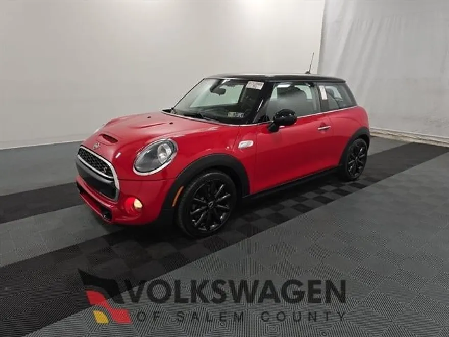 2019 Mini Cooper 2 Door Hardtop S photo 1