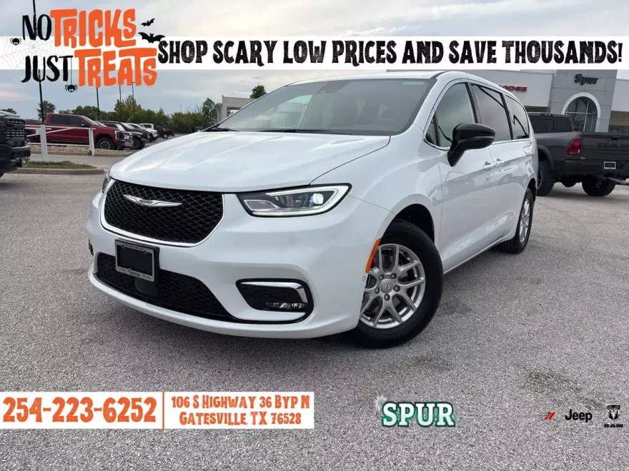 2026 Chrysler Pacifica photo 1