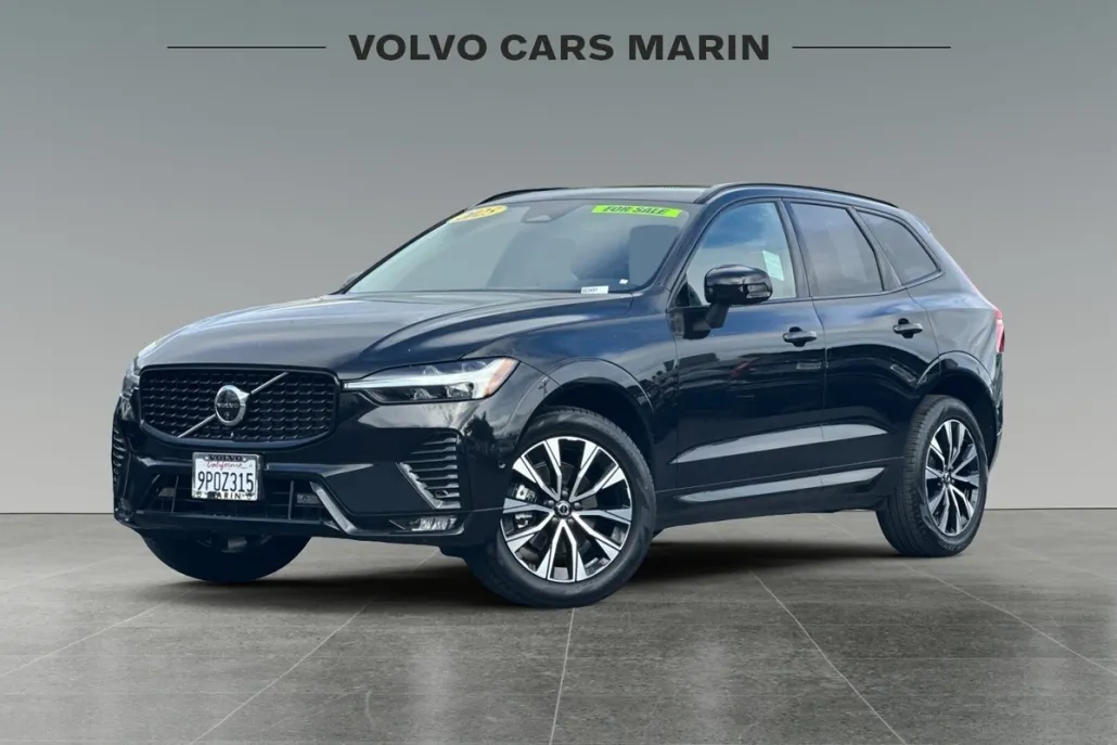 2025 Volvo XC60 B5 Plus photo 1