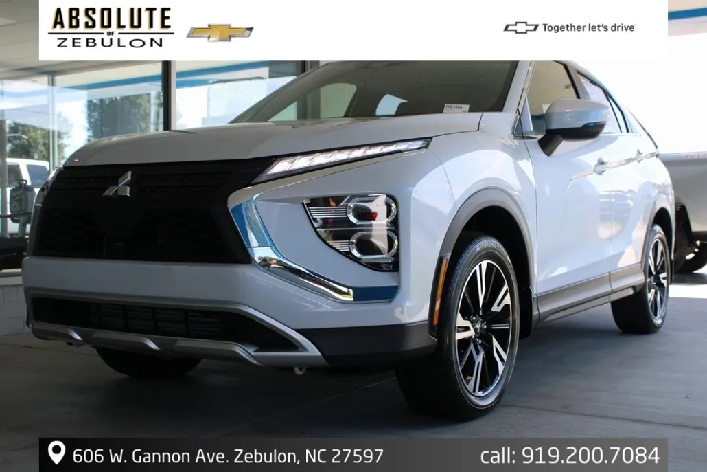 2023 Mitsubishi Eclipse Cross SE photo 1