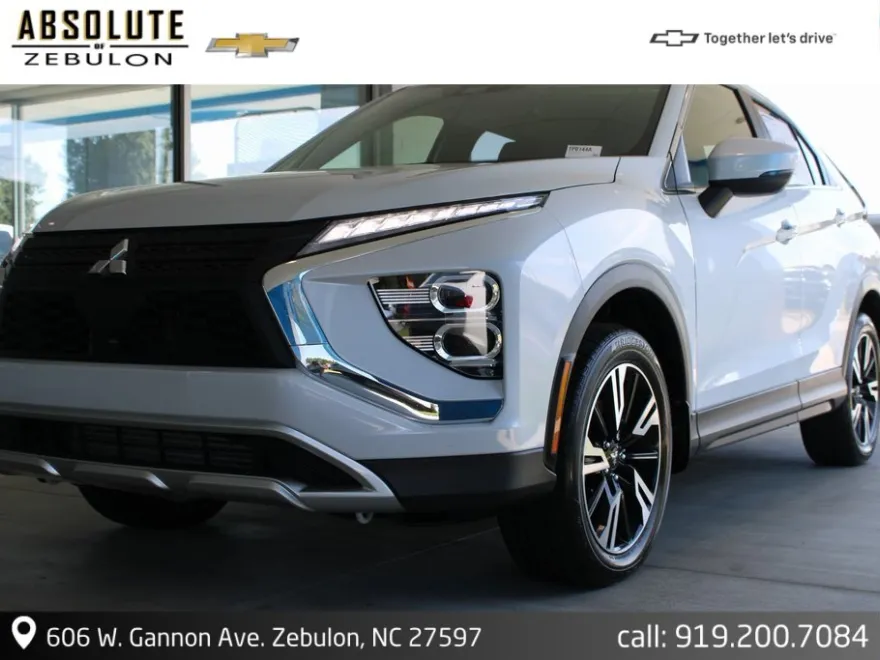 2023 Mitsubishi Eclipse Cross SE photo 1