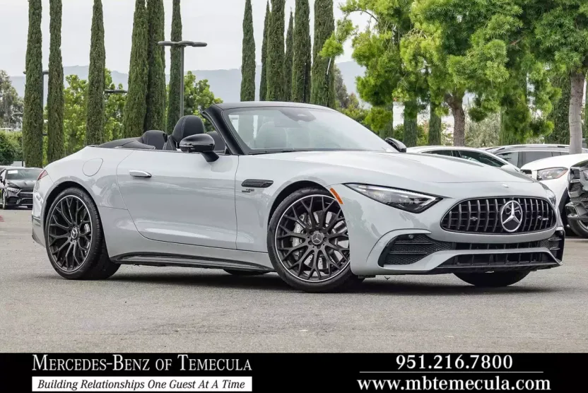 2024 Mercedes Benz SL AMG 43 photo 1