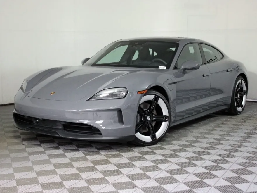 2025 Porsche Taycan 4 photo 1