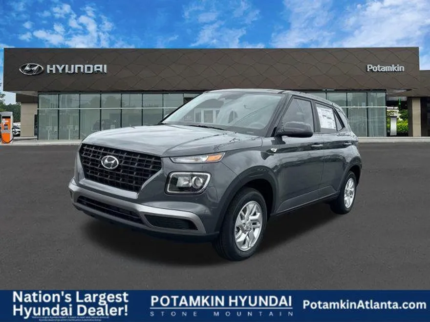 2025 Hyundai Venue SE photo 1