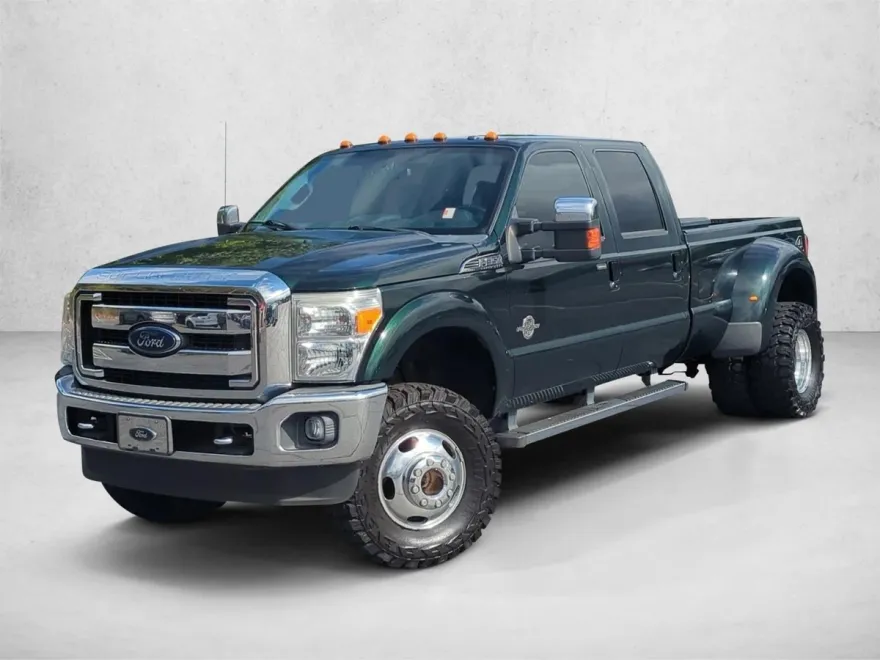 2016 Ford F-350 Lariat photo 1