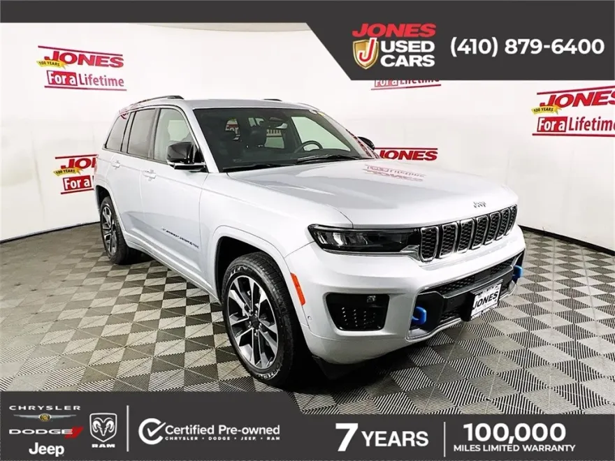 2023 Jeep Cherokee 4xe Overland photo 1