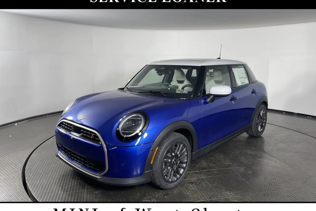 2025 Mini Cooper 2 Door S Hardtop Iconic photo 1