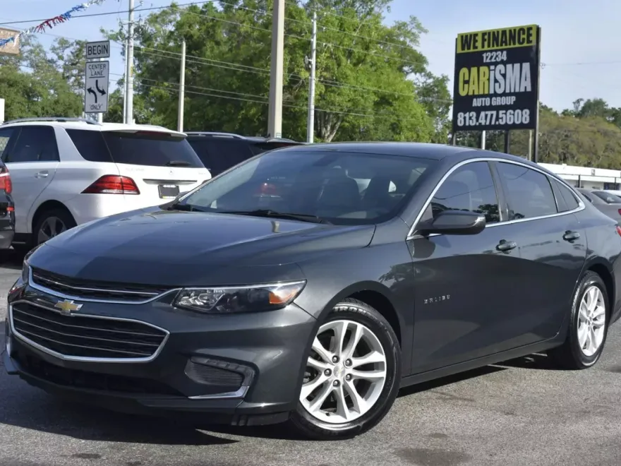 2016 Chevrolet Malibu 1LT photo 2