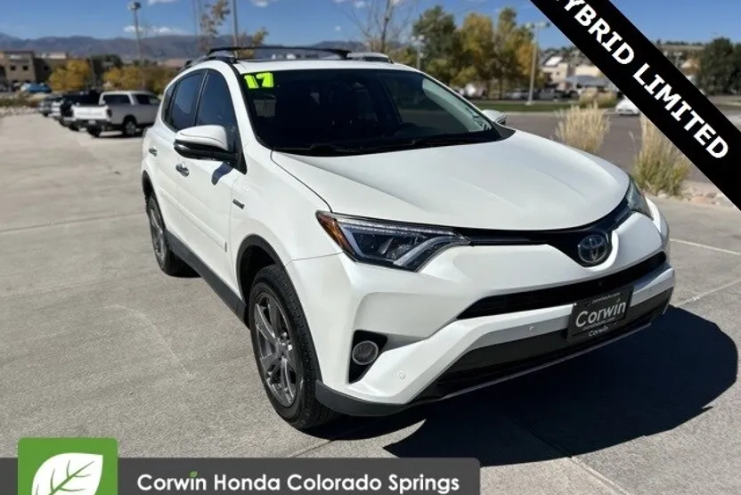 2017 Toyota RAV4 Hybrid Limited photo 1