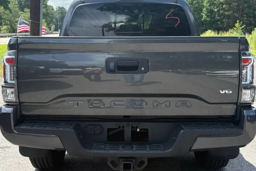 2020 Toyota Tacoma TRD Pro photo 1