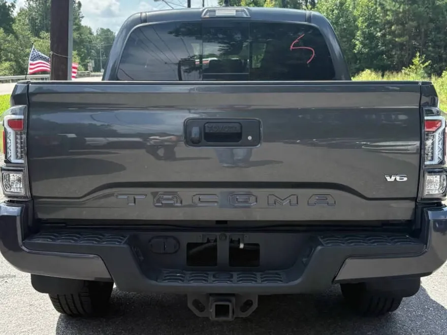 2020 Toyota Tacoma TRD Pro photo 1