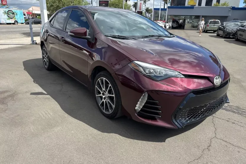 2017 Toyota Corolla Special Edition photo 1