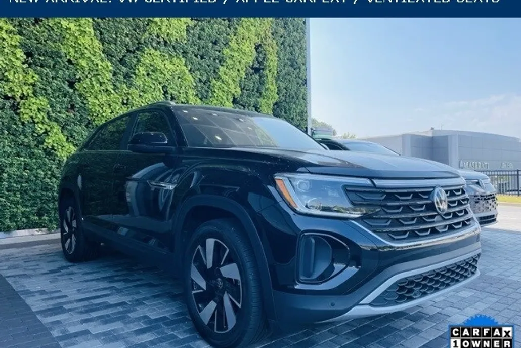 2024 Volkswagen Atlas Cross Sport SE Technology photo 1