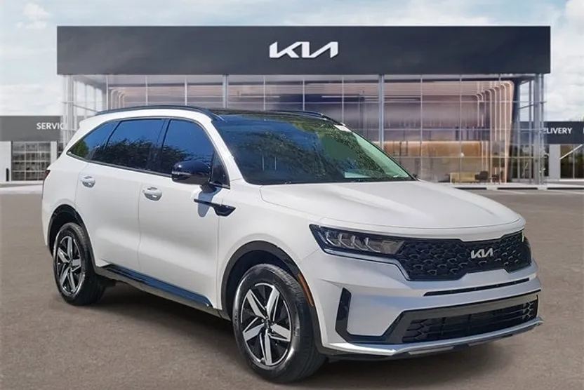 2023 Kia Sorento S photo 1