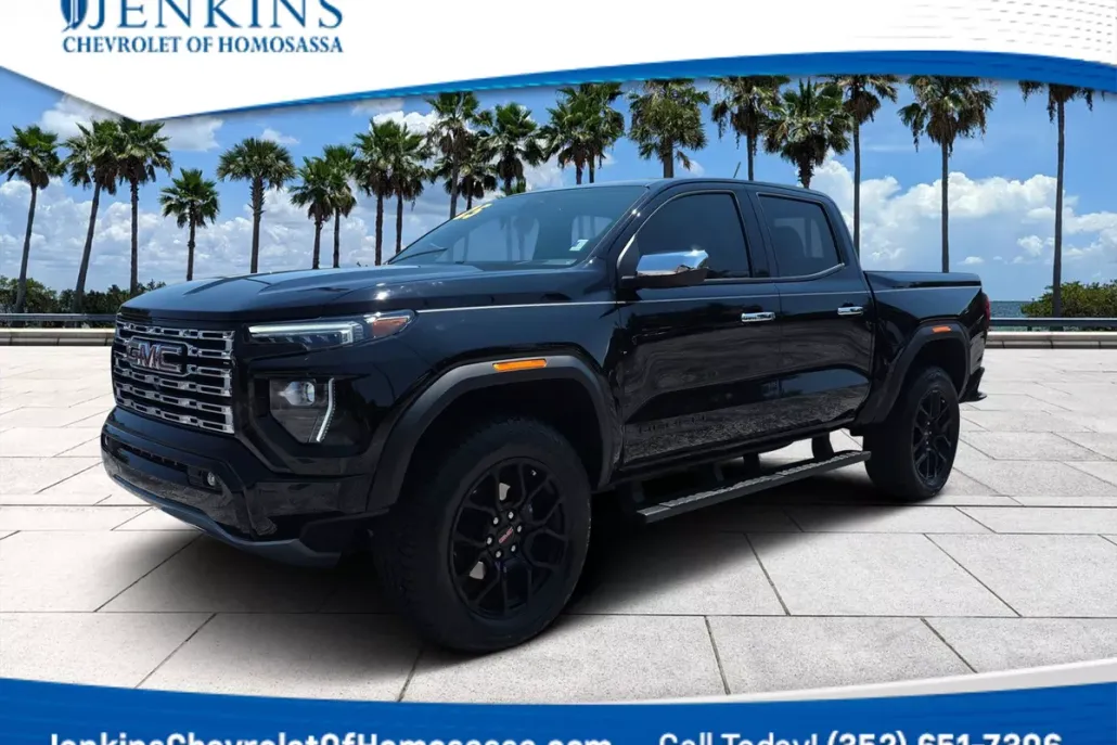 2025 Gmc Canyon Denali photo 1