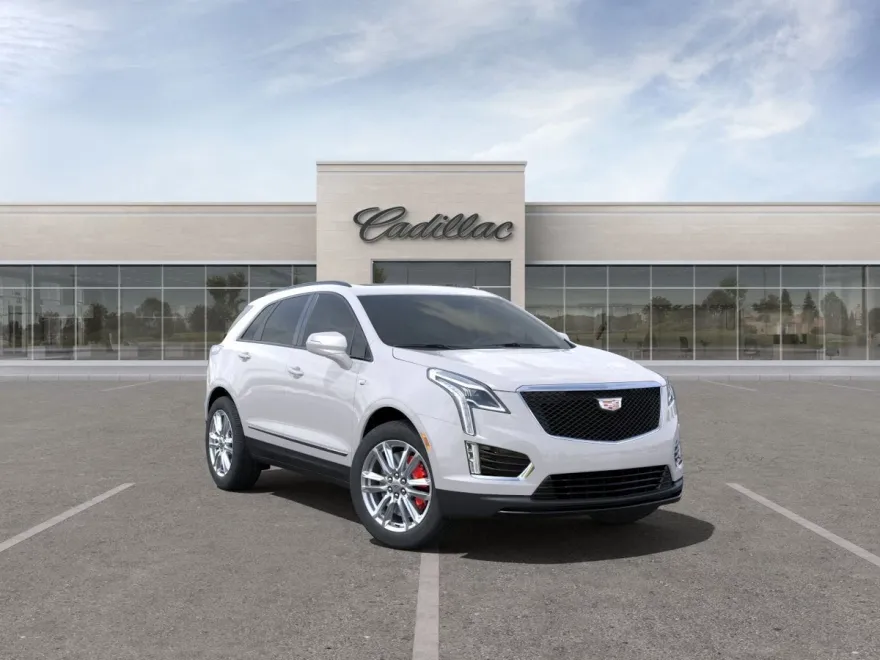 2024 Cadillac XT5 Sport photo 1