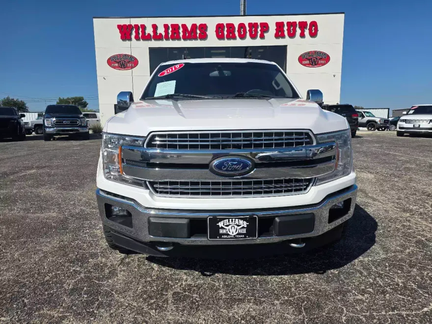 2019 Ford F-150 Lariat photo 1
