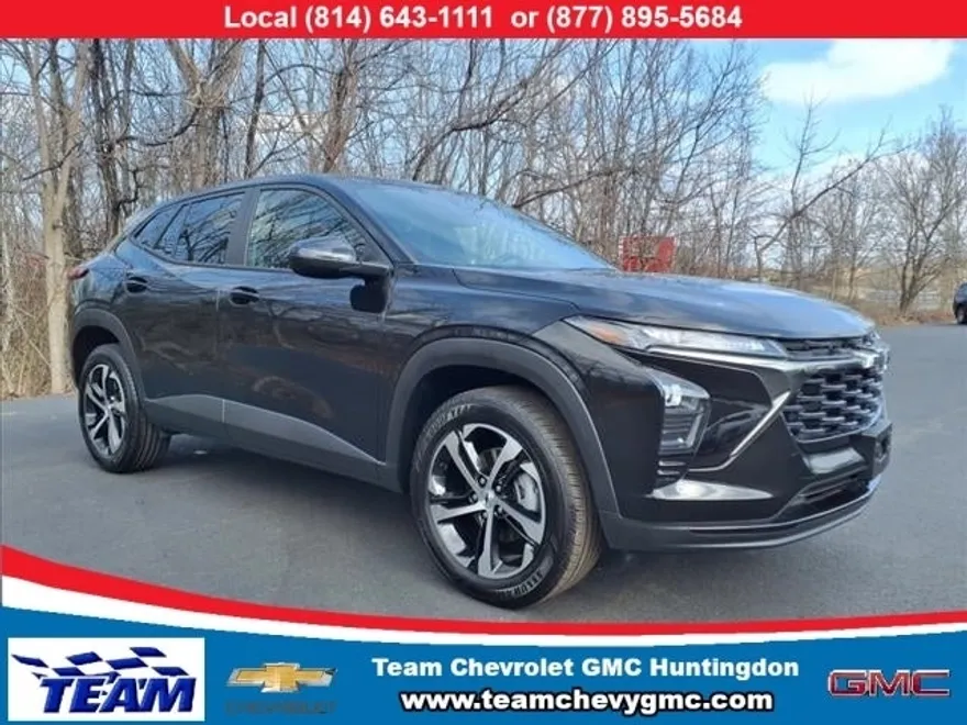 2024 Chevrolet Trax photo 1