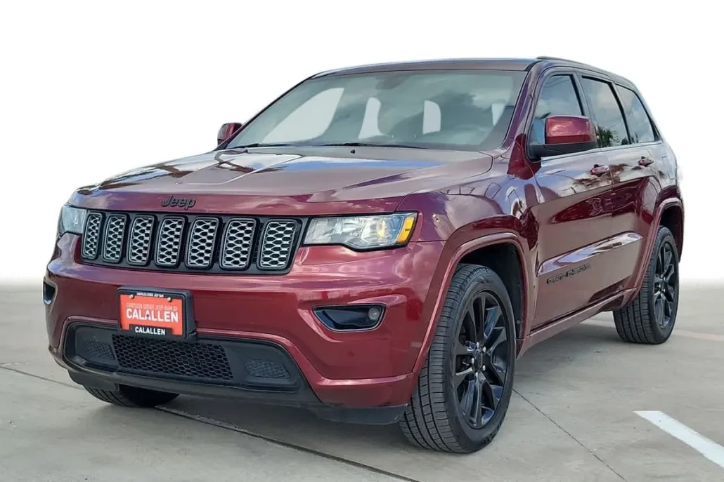 2019 Jeep Grand Cherokee Altitude photo 1