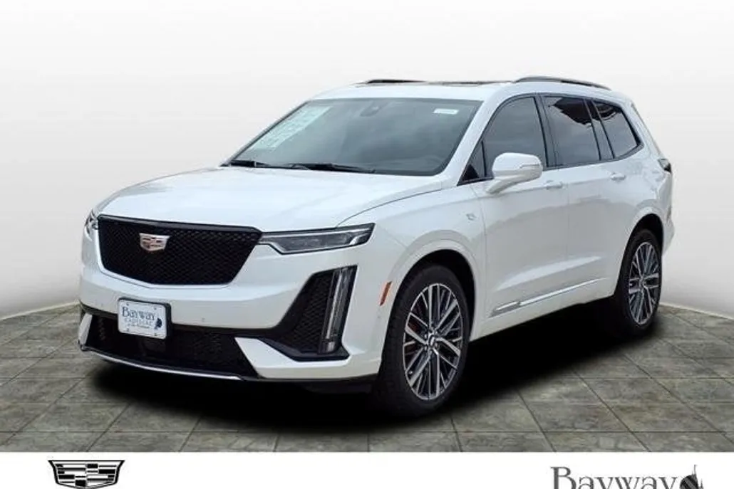 2025 Cadillac XT6 Sport photo 1