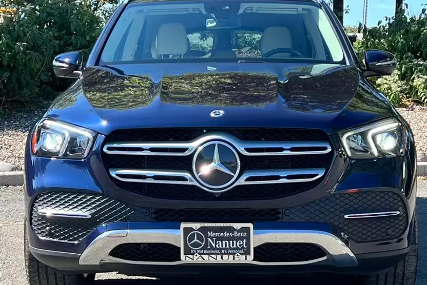 2022 Mercedes Benz GLE 350 4MATIC photo 1
