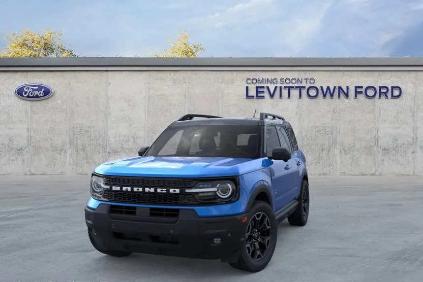 2025 Ford Bronco Sport Outer Banks photo 1