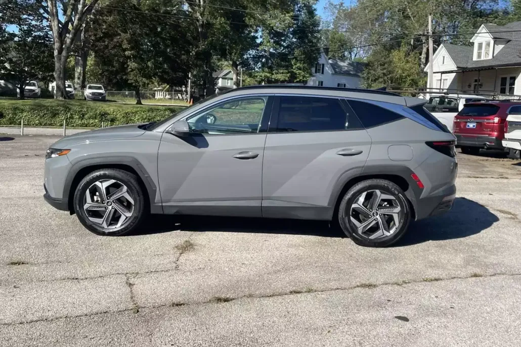 2024 Hyundai Tucson Limited photo 1