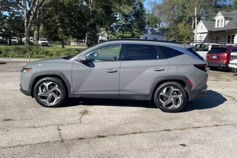 2024 Hyundai Tucson Limited photo 1