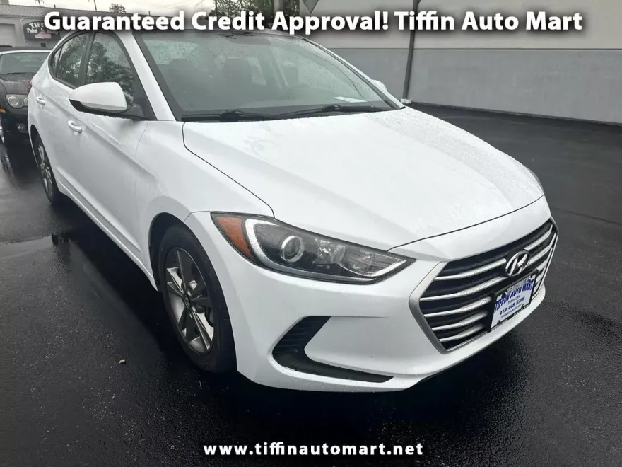 2018 Hyundai Elantra SEL photo 1