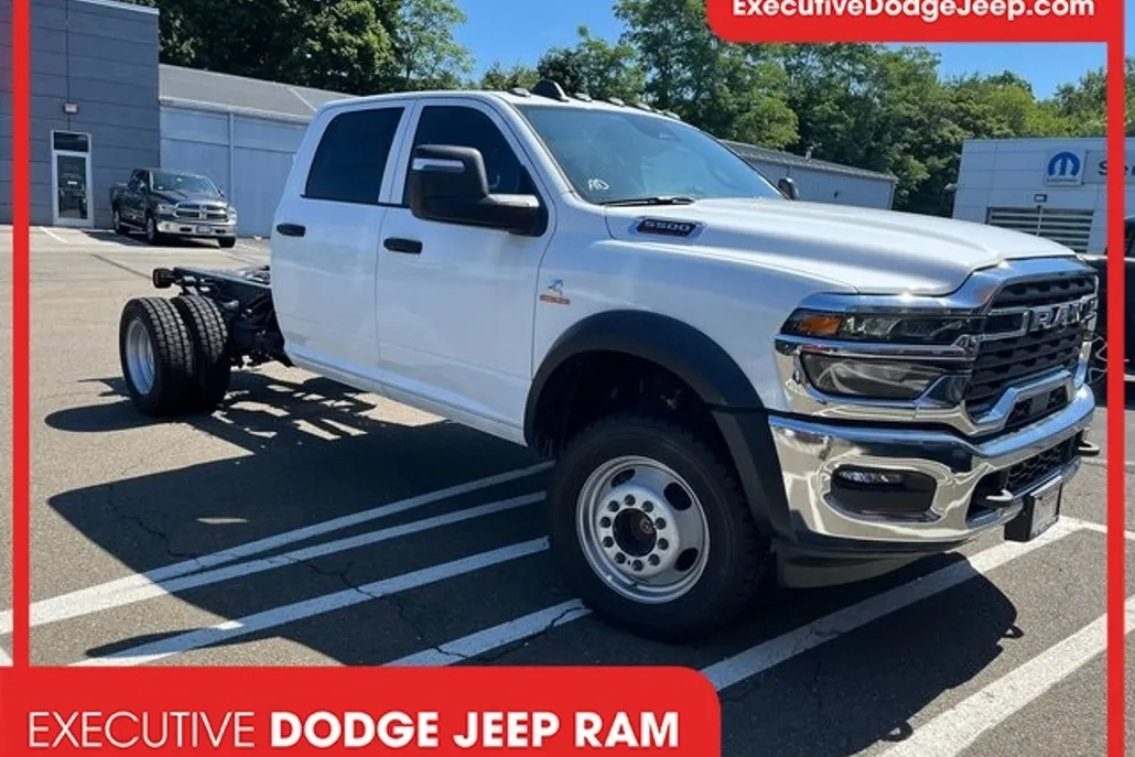 2025 Ram 5500 Tradesman photo 1