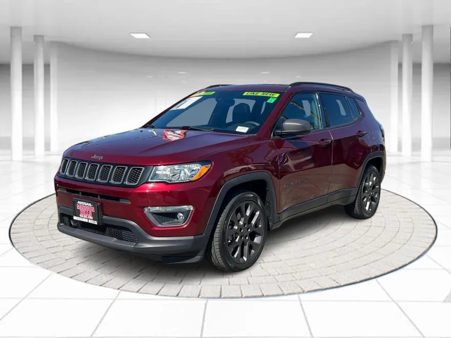 2021 Jeep Compass Anniversary Edition photo 1
