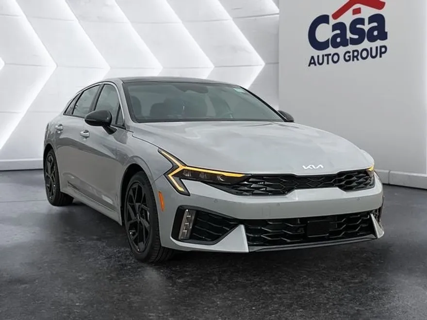 2026 Kia K5 GT-Line photo 1