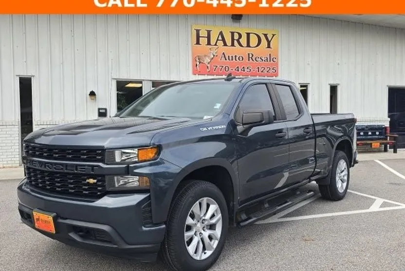 2020 Chevrolet Silverado 1500 Custom photo 1