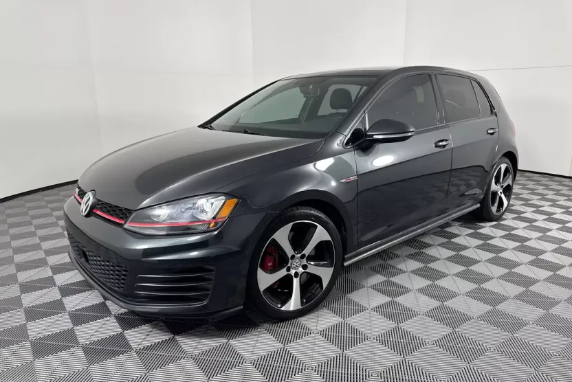 2017 Volkswagen Golf GTI Sport SE Autobahn photo 1