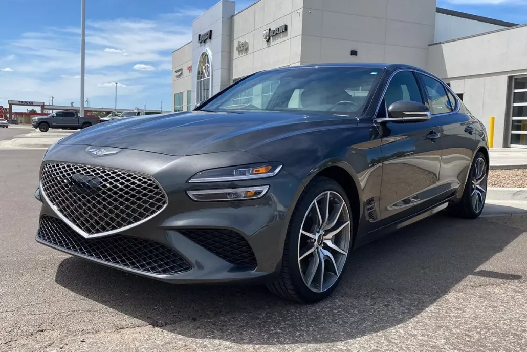 2024 Genesis G70 2.5T photo 1