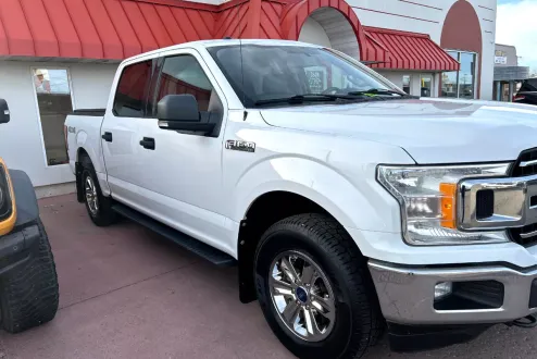 2018 Ford F-150 XLT photo 2