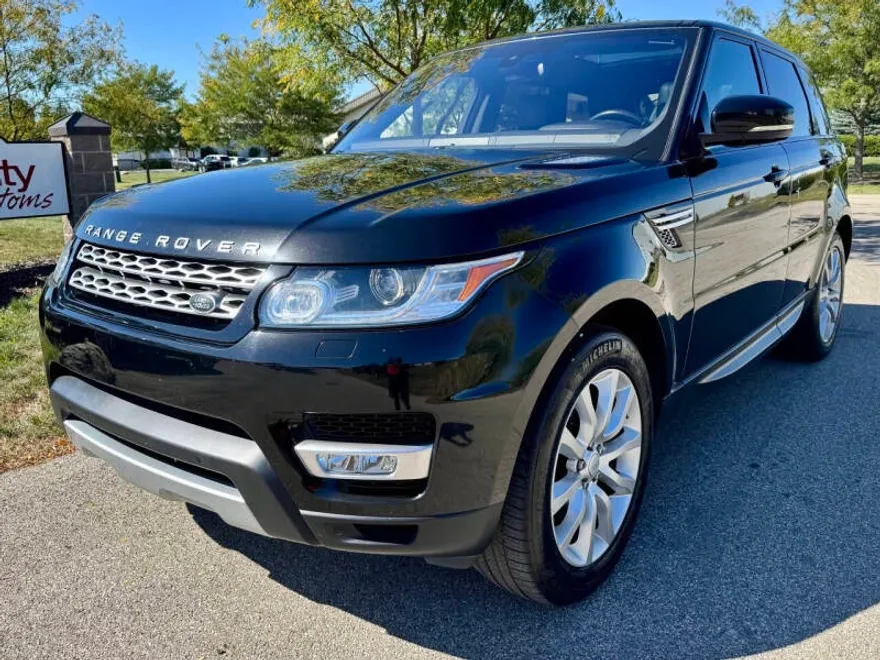 2016 Land Rover Range Rover Sport HSE photo 1