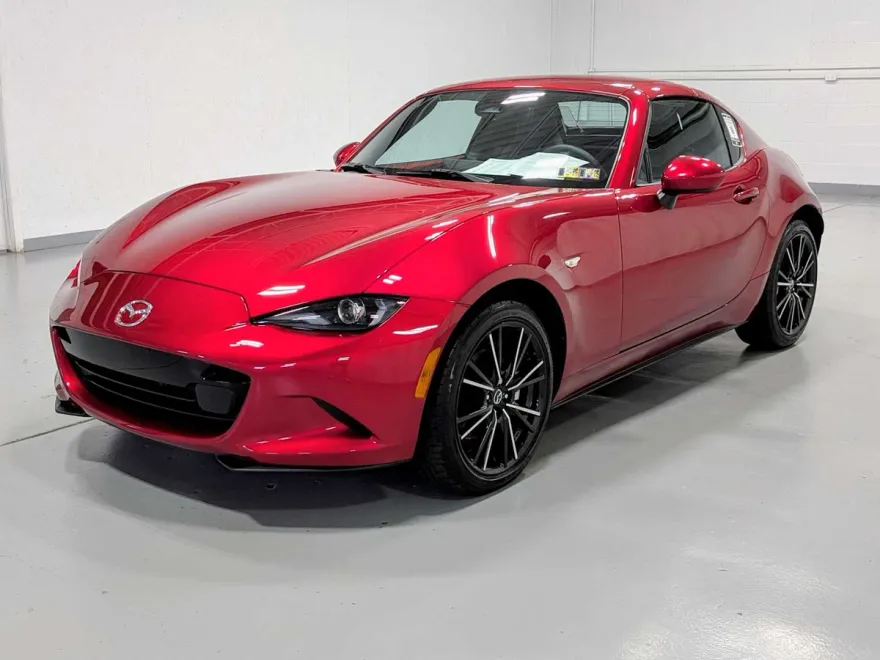 2024 Mazda MX-5 Miata Miata RF Grand Touring photo 1
