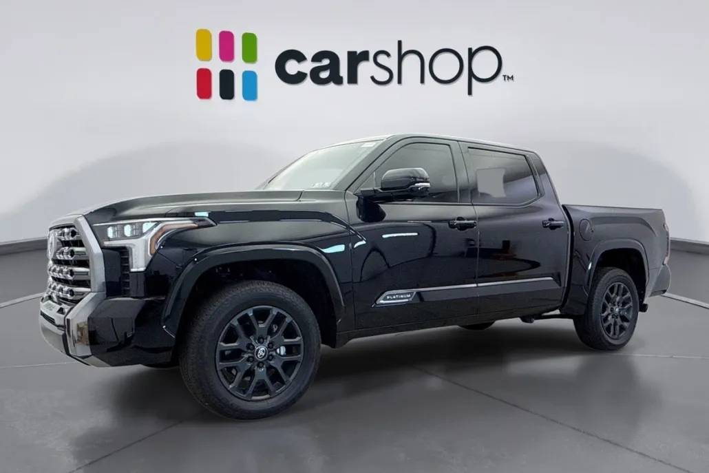 2025 Toyota Tundra Platinum photo 1