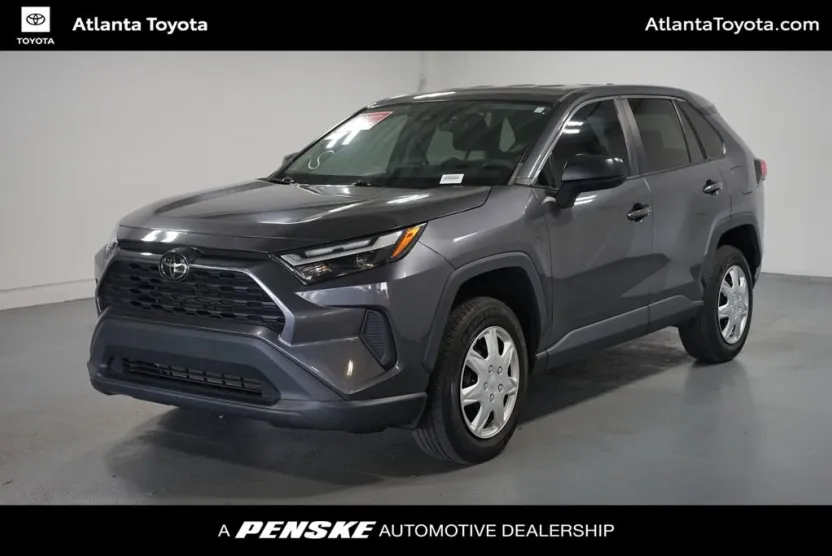2023 Toyota RAV4 LE photo 1