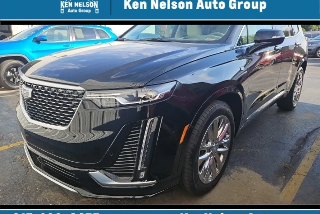 2025 Cadillac XT6 Premium Luxury photo 1
