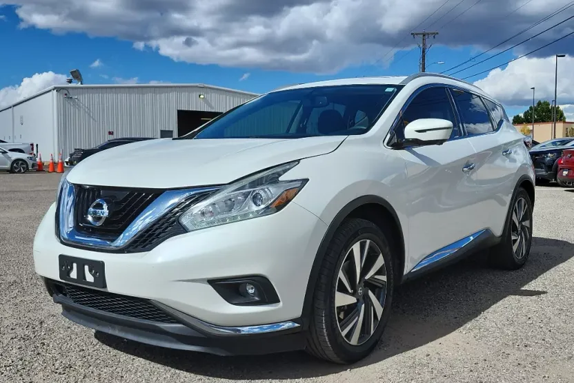2017 Nissan Murano Platinum photo 1