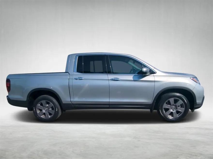 2020 Honda Ridgeline RTL-E photo 1